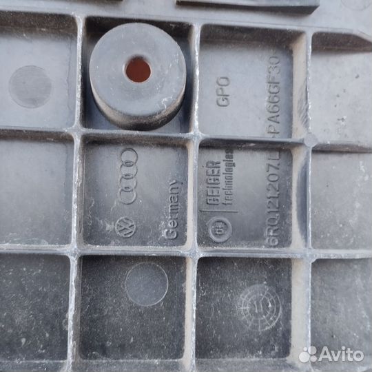 Диффузор Audi A1