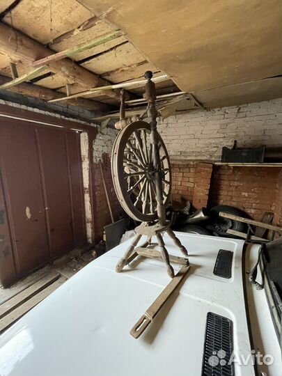 Прялка деревянная старинная