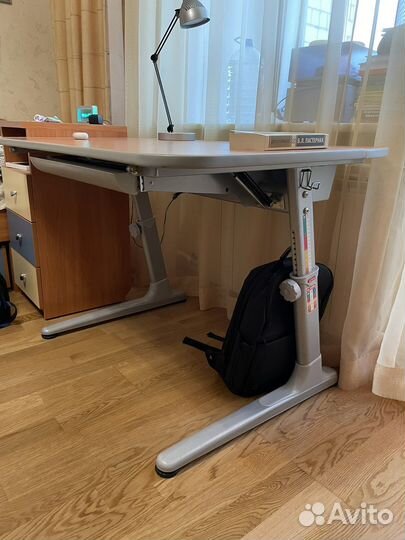 Растущая парта со стулом