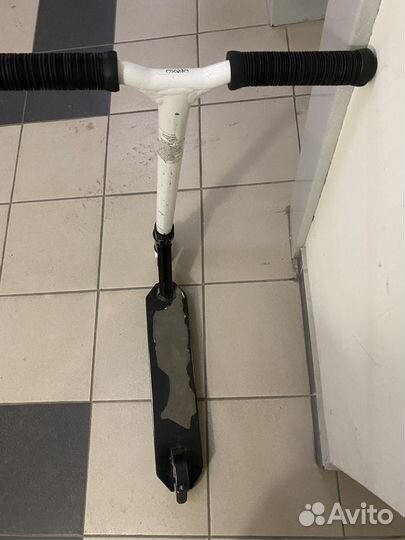 Трюковой самокат oxelo