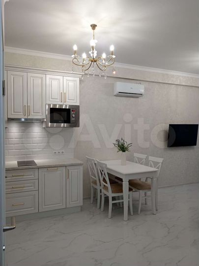 2-к. квартира, 42 м², 3/9 эт.