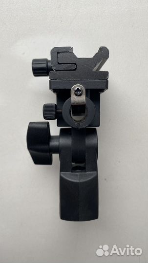 Крепление для вспышки и фотозонта