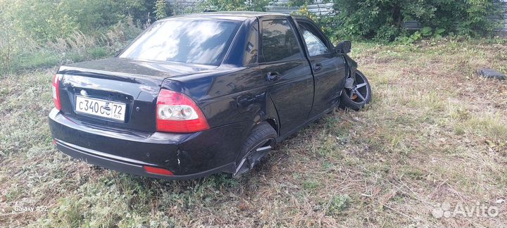 LADA priora седан Разбор
