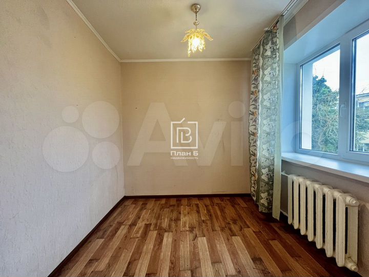 3-к. квартира, 43 м², 4/5 эт.