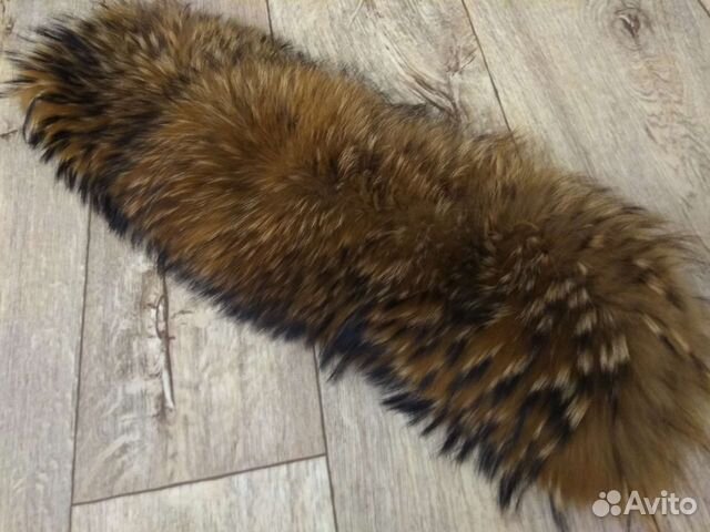 Меховой воротник из енота