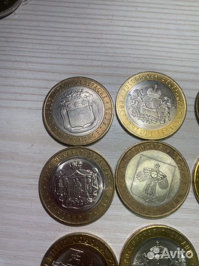 Юбилейные монеты