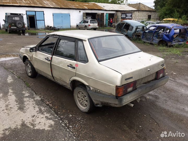 Ваз 21099 в разбор на запчасти