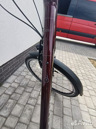 Велосипед Kube town (2023г)