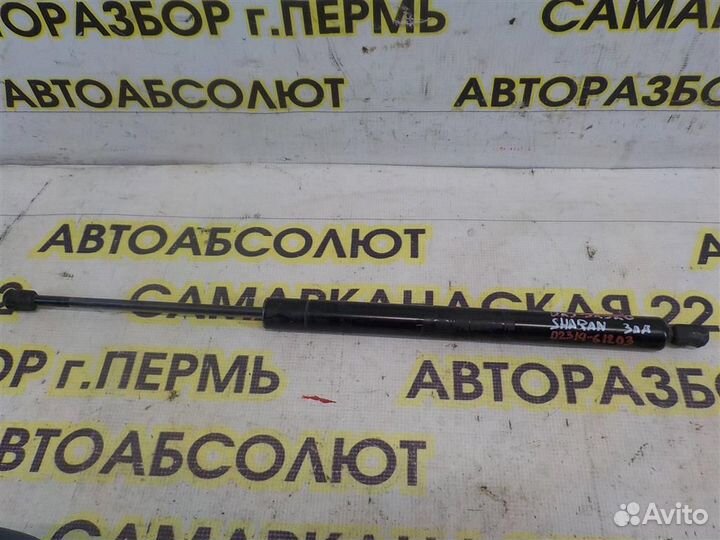 Амортизатор двери багажника Volkswagen Sharan I