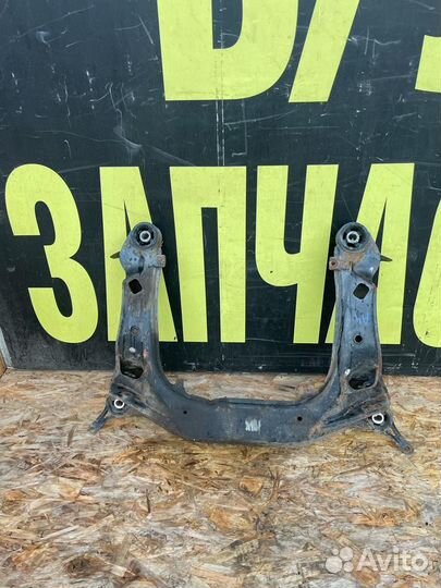 Подрамник передний Ауди A4 B6