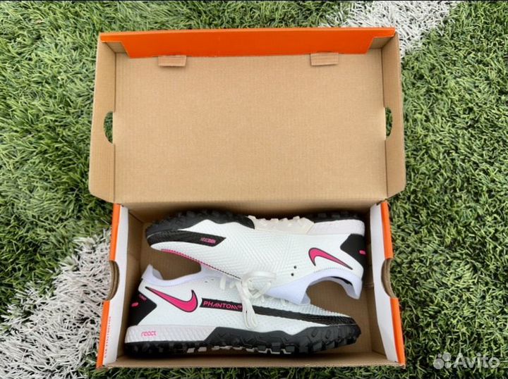 Сороконожки nike phantom