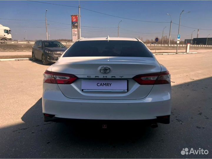 Toyota Camry, 2023
