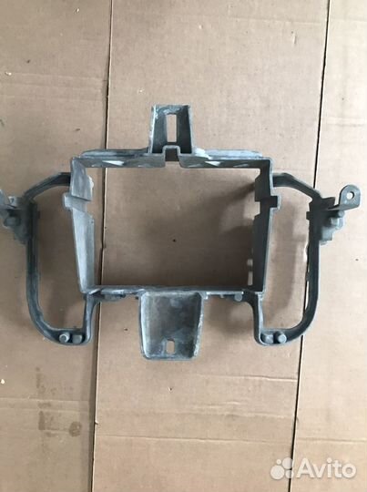 Рамка магнитолы Порше Кайен 958(1461)