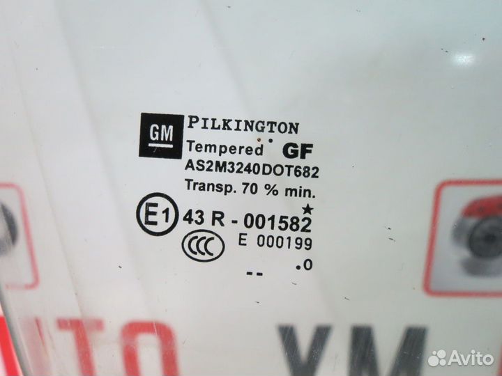 Стекло переднее правое Opel Astra J