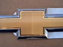Эмблема крышки багажника Chevrolet Malibu (крест)