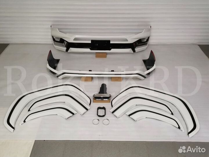 Обвес Toyota Land Cruiser 300 Modellista White