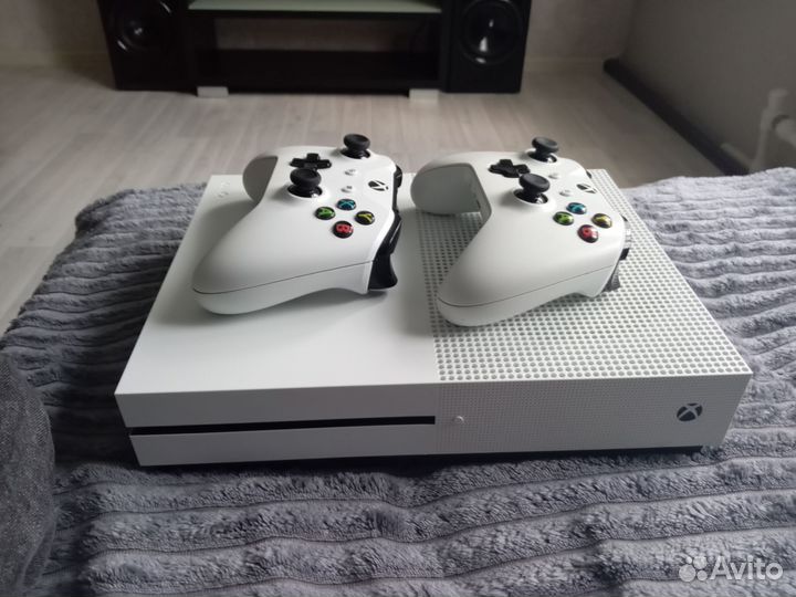 Xbox One s