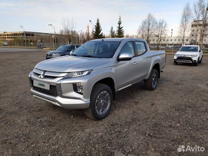 Mitsubishi L200 2.4 AT, 2021
