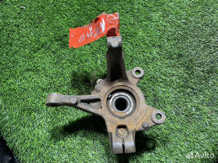 Кулак поворотный передний левый Renault Logan