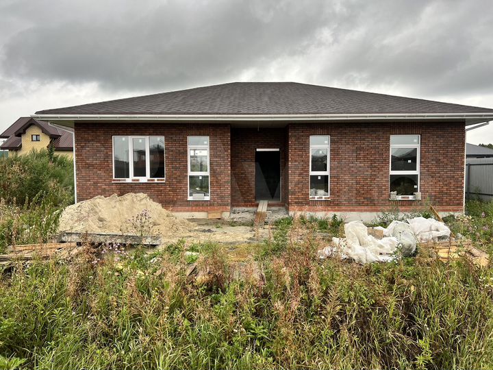 Дом 105 м² на участке 8,5 сот.