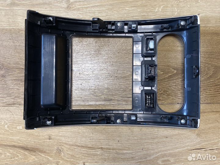 Nissan x-trail т31 накладка средней консоли