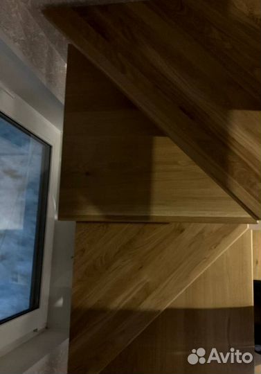 Поворотная лестница