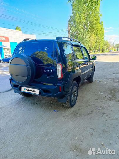 ВАЗ Niva Travel 1.7 МТ, 2023, 15 000 км