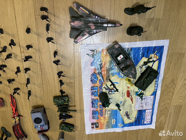 Комплект игрушек 