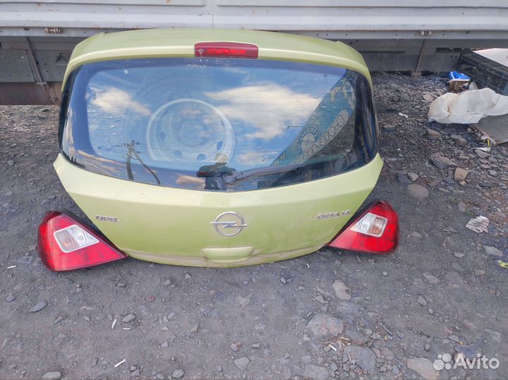 Крышка багажника опель корса