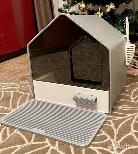 Закрытый туалет для кошек