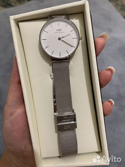 Часы daniel wellington оригинал
