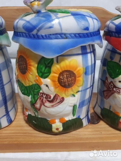 Набор баночек для специй