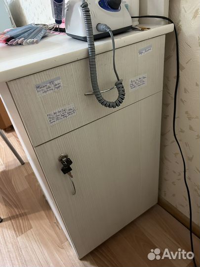 Стол + стул для маникюра