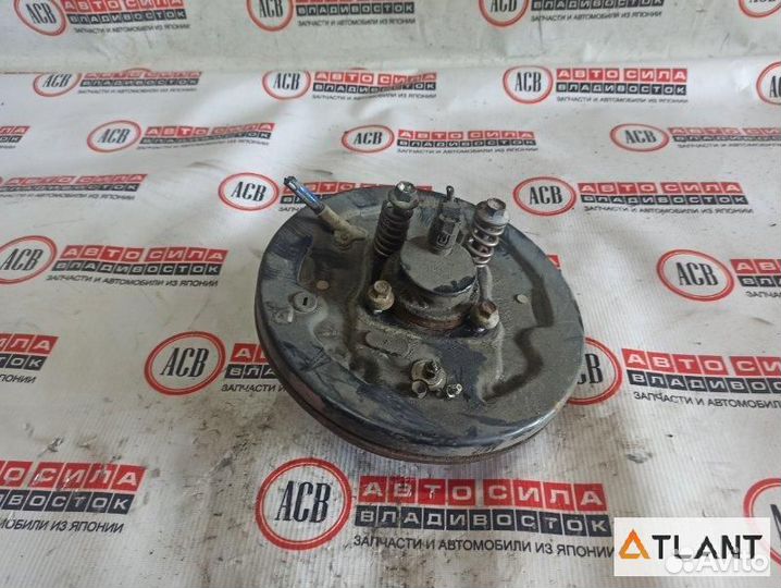 Ступица задняя левая toyota prius