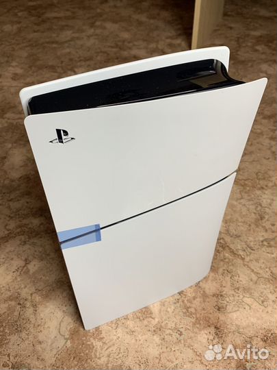 Продам новый упакованный Sony playstation 5