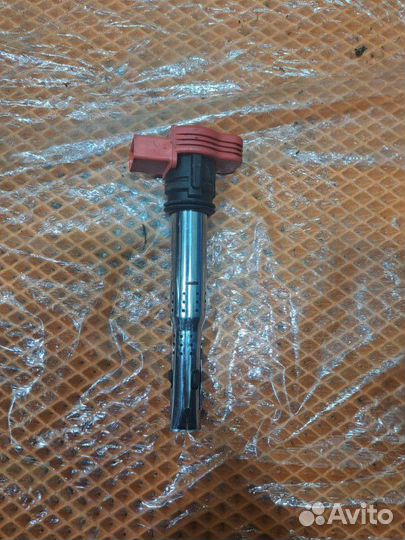 Катушка зажигания Audi A6 C6 4F ccea 2010