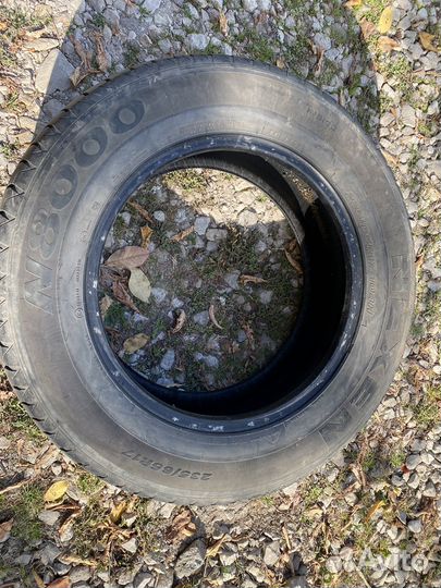 Nexen N8000 235/65 R17