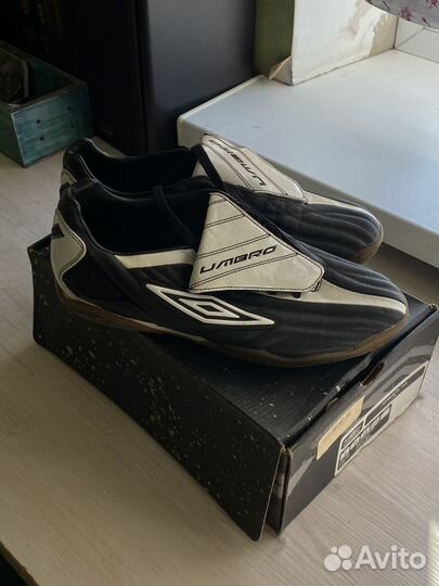 Буцы umbro