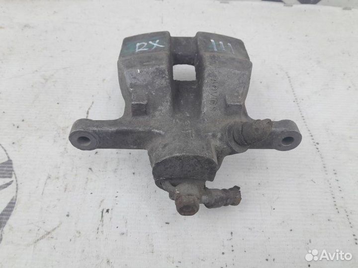 Тормозной суппорт задний левый Lexus Rx3