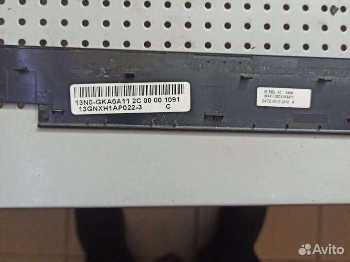 Asus K72d рамка