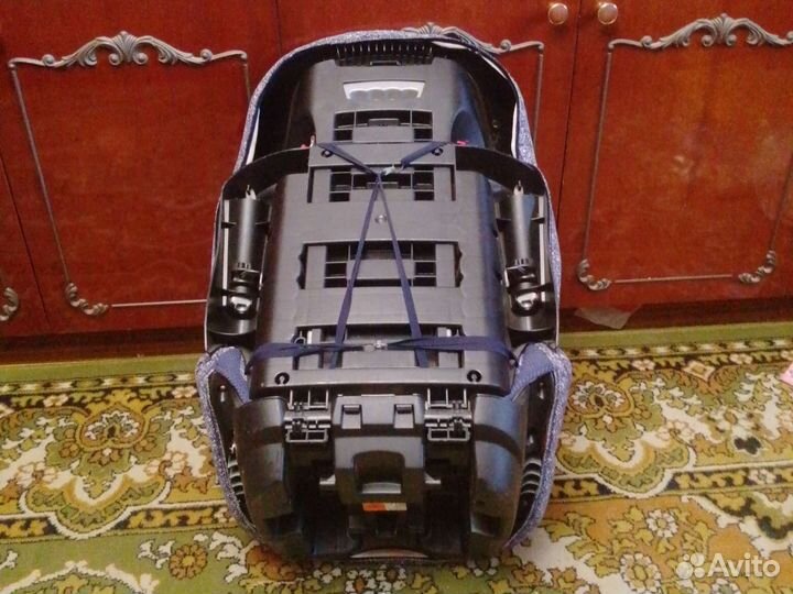 Детское удерживающее устройство