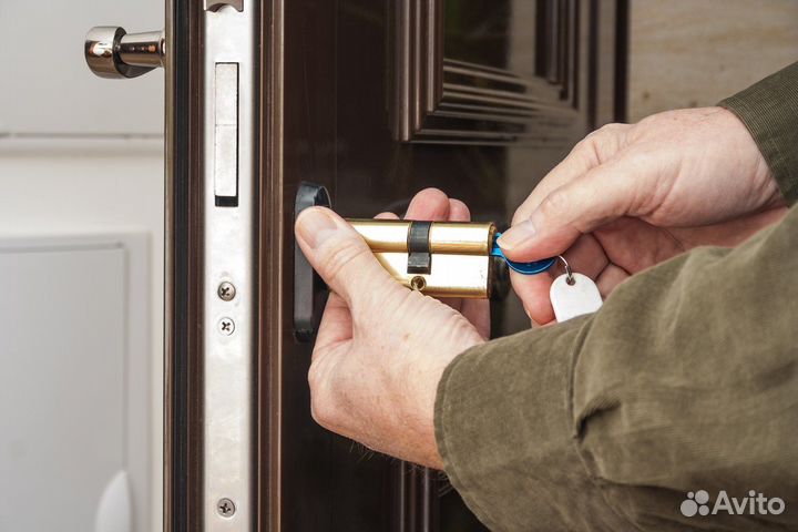 Замена дверных замков/вскрытие/взлом