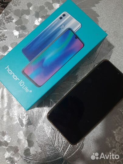 HONOR 10 Lite, 3/32 ГБ