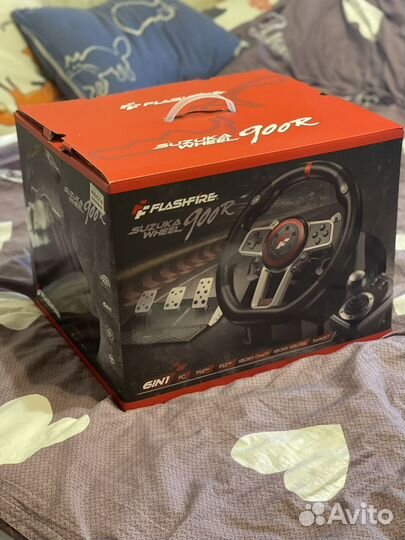 Игровой руль с педалями и коробкой передач