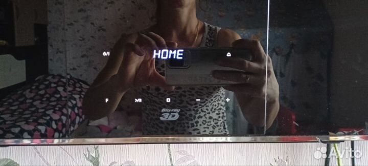 Blu-ray 3D-саундбар LG BB5520A с функцией караоке