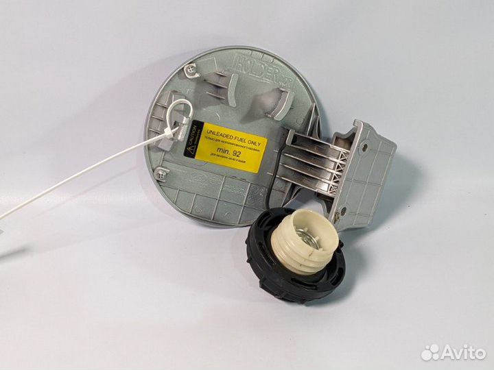 Лючок бензобака Hyundai Solaris седан G4FA 2012