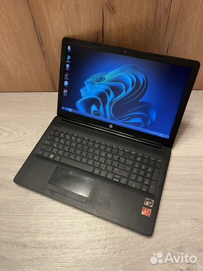 HP 15 (Ryzen 3 2200/8гб/Vega 3/SSD+HDD)