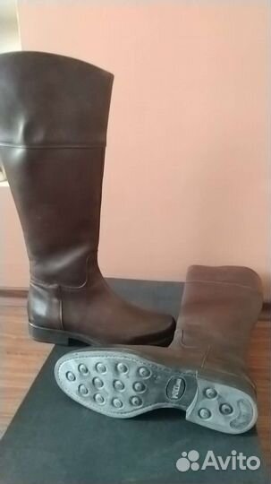 Женские сапоги