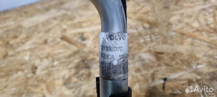 Трубка кондиционера Volvo V60 универсал B4164T