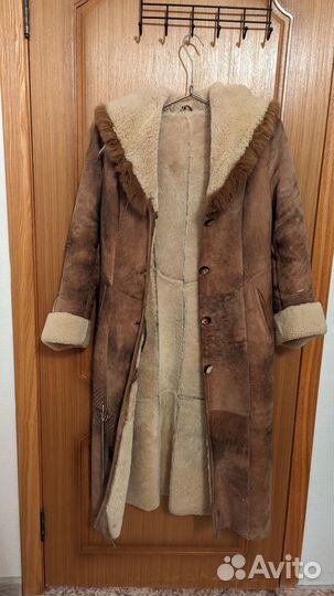 Дубленка натуральная женская 42 44 с капюшоном